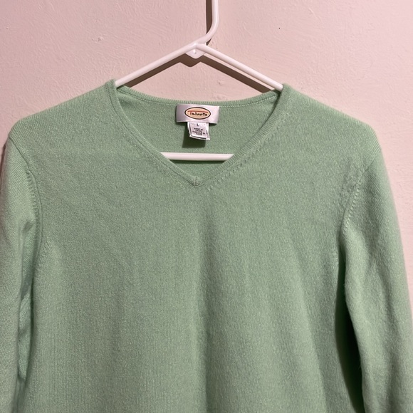 Talbots Mint V-Neck Sweater. Size L. - Picture 3 of 5